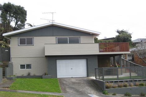 Photo of property in 8 Carlton Terrace, Westown, New Plymouth, 4310