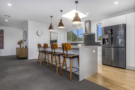 Photo of property in 202 Navigation Drive, Whitby, Porirua, 5024