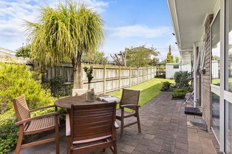 Photo of property in 176 Millhouse Drive, Golflands, Auckland, 2013