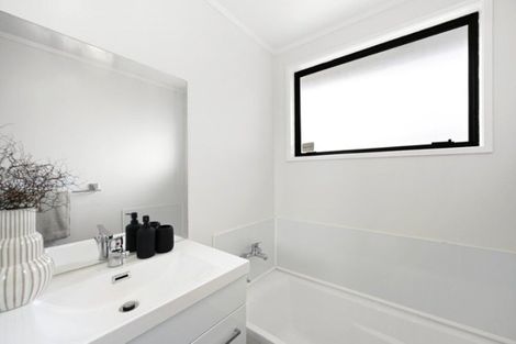 Photo of property in 41b Crawshaw Drive, Nawton, Hamilton, 3200