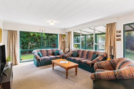 Photo of property in 37 Te Kupe Road, Paraparaumu Beach, Paraparaumu, 5032