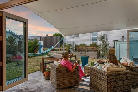 Photo of property in 32a Ohuirehe Road, Coastlands, Whakatane, 3120