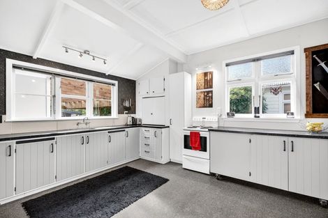 Photo of property in 25 Herbert Street, Masterton, 5810