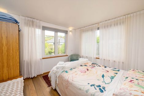 Photo of property in 31 Beachville Road, Redcliffs, Christchurch, 8081