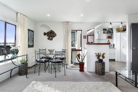 Photo of property in 1/57 Arrowsmith Avenue, Waipahihi, Taupo, 3330