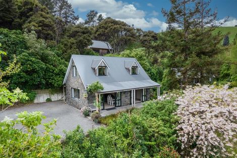 Photo of property in 6888e Christchurch Akaroa Road, Takamatua, 7581