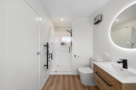 Photo of property in 13 Caton Street, Lake Hawea, 9382