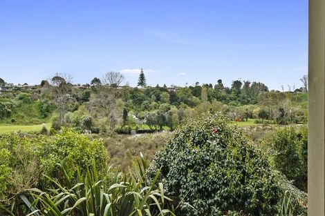 Photo of property in 48 Lagoon Place, Poike, Tauranga, 3112