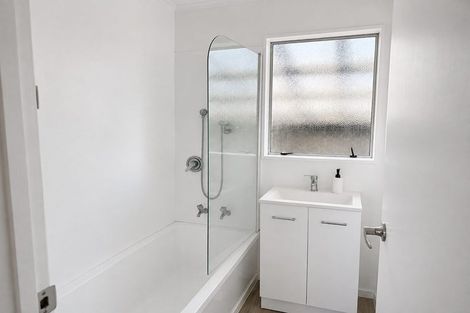 Photo of property in 65 Meadowvale Drive, Levin, 5510