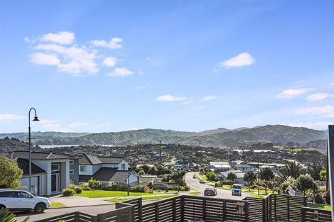 Photo of property in 53 Endeavour Drive, Whitby, Porirua, 5024