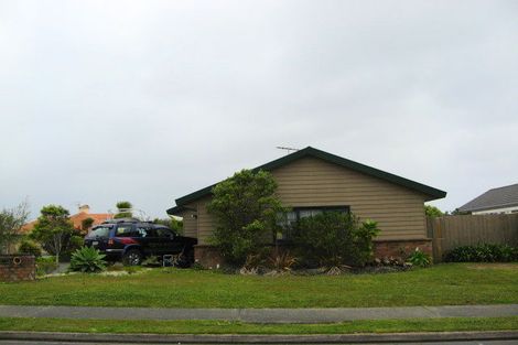 Photo of property in 42 Alec Craig Way, Gulf Harbour, Whangaparaoa, 0930