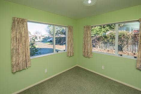 Photo of property in 16 High Street, Kirwee, Darfield, 7571