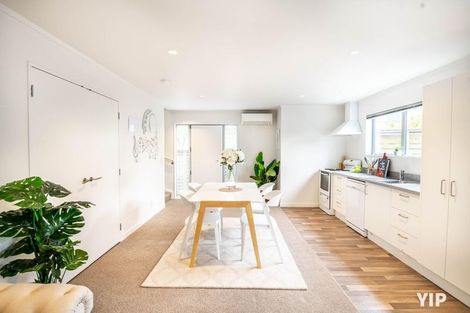 Photo of property in 10 Middleton Road, Johnsonville, Wellington, 6037