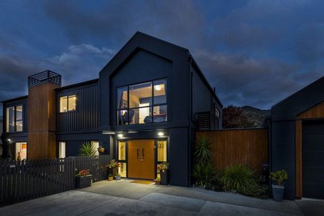 Photo of property in 15 Beach Road, Waikawa, Picton, 7220