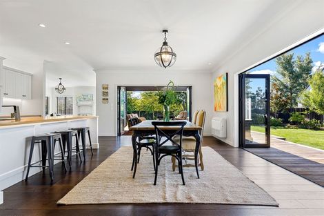 Photo of property in 6 Lewisham Park, St Albans, Christchurch, 8052