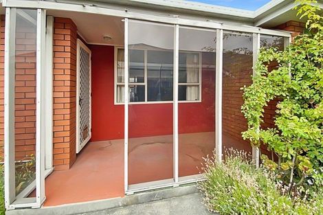 Photo of property in 135 Hawford Road, Opawa, Christchurch, 8023