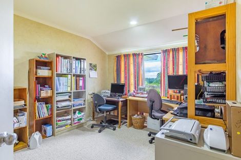 Photo of property in 347 Henwood Road, Hillsborough, New Plymouth, 4372