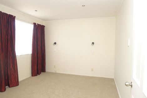 Photo of property in 1/17 Anaru Street, Raumati Beach, Paraparaumu, 5032