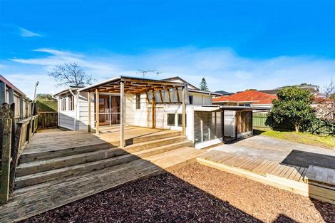 Photo of property in 1/330 Bucklands Beach Road, Bucklands Beach, Auckland, 2012