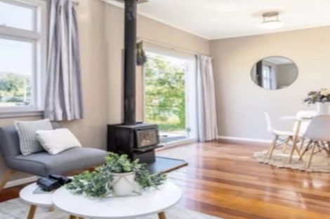 Photo of property in 53 Waite Street, Featherston, 5710