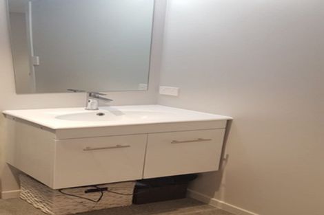 Photo of property in 66a Uxbridge Road, Mellons Bay, Auckland, 2014