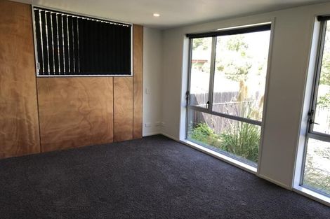 Photo of property in 58c Pekanga Road, Normandale, Lower Hutt, 5010