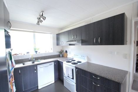 Photo of property in 65 Hathaway Avenue, Karori, Wellington, 6012