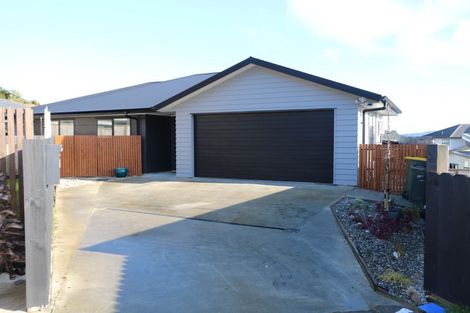 Photo of property in 12 Schooner Drive, Whitby, Porirua, 5024