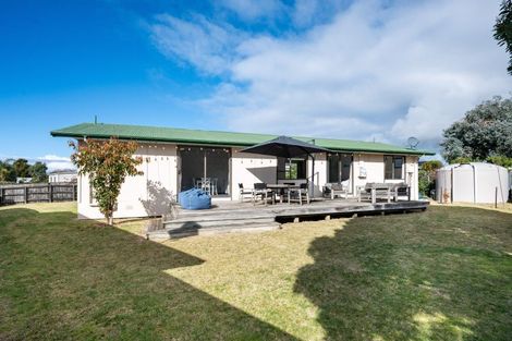 Photo of property in 8a Airini Road, Waimarama, 4294
