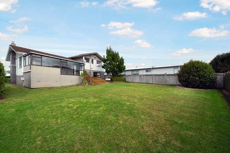 Photo of property in 99 Kaipara Portage Road, Riverhead, 0820