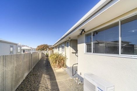 Photo of property in 1/272 Grey Street, Palmerston North, 4414