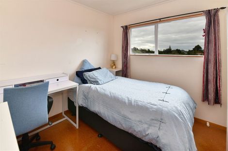 Photo of property in 14a Jean Place, Stanmore Bay, Whangaparaoa, 0932