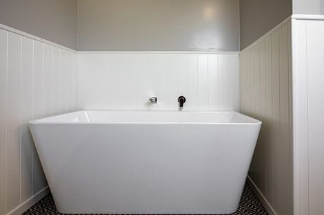 Photo of property in 114 Shields Street, Clyde, 9330