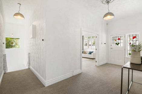 Photo of property in 12 Domain Street, Devonport, Auckland, 0624