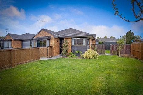 Photo of property in 1/22 Leander Street, Northcote, Christchurch, 8052