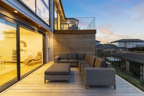 Photo of property in 50 Wainui Road, Silverdale, 0932