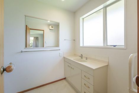 Photo of property in 6 Mull Place, Broomfield, Christchurch, 8042