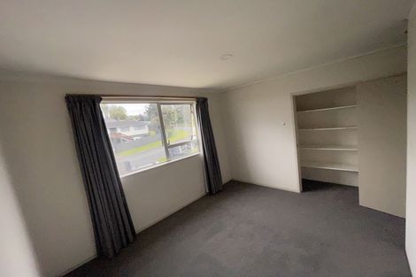 Photo of property in 3 Shale Avenue, Massey, Auckland, 0614