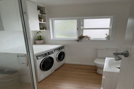 Photo of property in 2/112 Lake Road, Belmont, Auckland, 0622