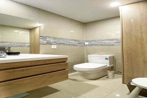 Photo of property in 2/57 Cardiff Road, Pakuranga, Auckland, 2010