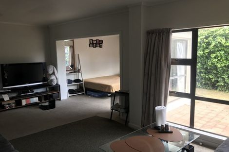 Photo of property in 2/569 Maunganui Road, Mount Maunganui, 3116