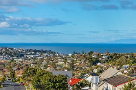 Photo of property in 740 East Coast Road, Pinehill, Auckland, 0632