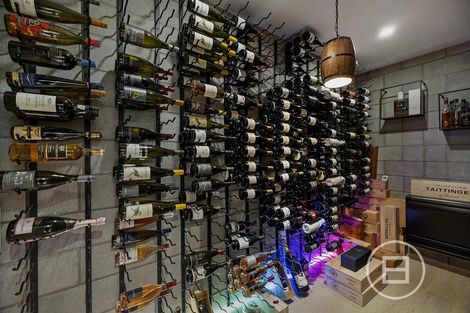 Photo of property in 3 Rabbiters Drive, Jacks Point, Queenstown, 9371