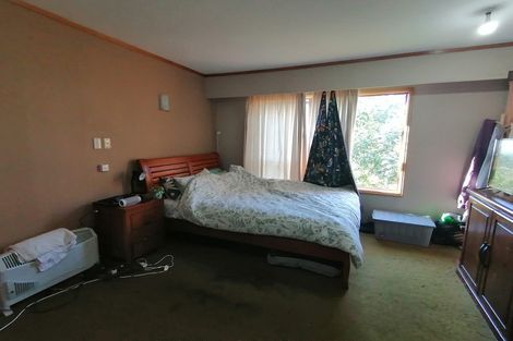 Photo of property in 118 Pupuke Road, Hillcrest, Auckland, 0627