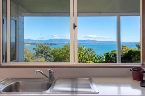 Photo of property in 27 Mcdonnell Street, Omokoroa, 3114