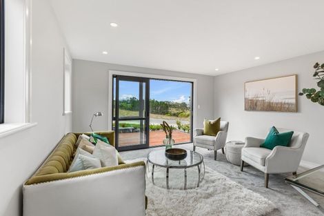 Photo of property in 7 Halcyon Bay Lane, Wainui, 0992