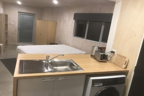 Photo of property in 414 Ohiro Road, Brooklyn, Wellington, 6021