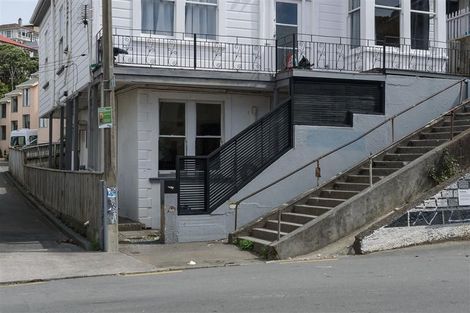 Photo of property in 33a Hankey Street, Mount Cook, Wellington, 6011