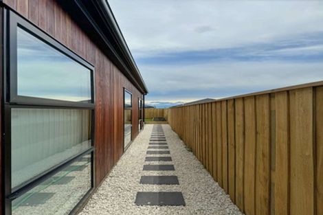 Photo of property in 3 Higgins Street, Woodend, 7610