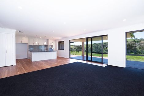 Photo of property in 40 Admiralty Drive, Haruru, 0204